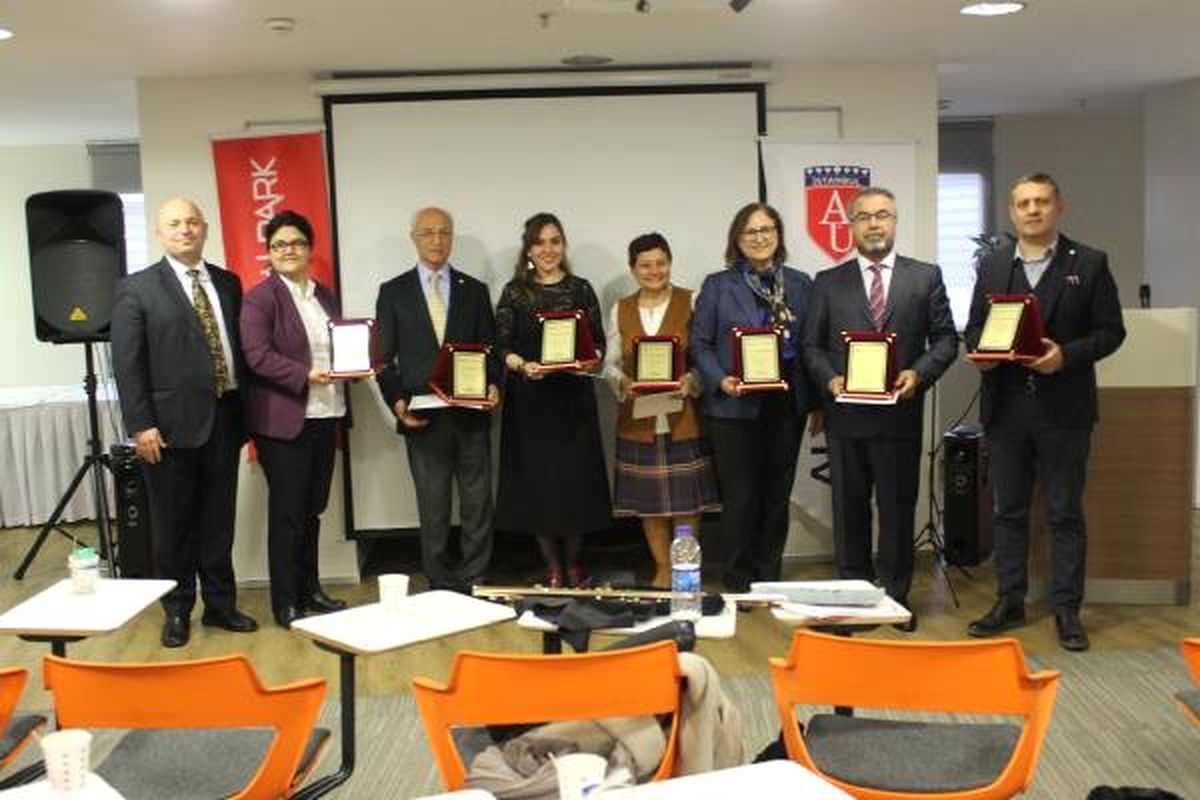 Şiddete Karşı Eğitim Evde Başlıyor"
