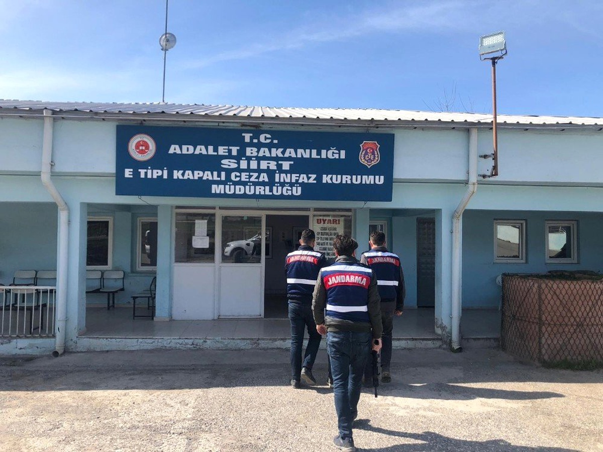 Siirt\'te 8 Ayrı Suçtan Aranan Şahıs Yakalandı