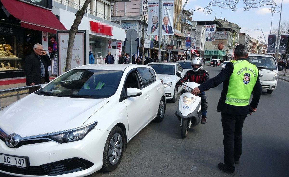 Sivil Trafik Polisleri İş Başında