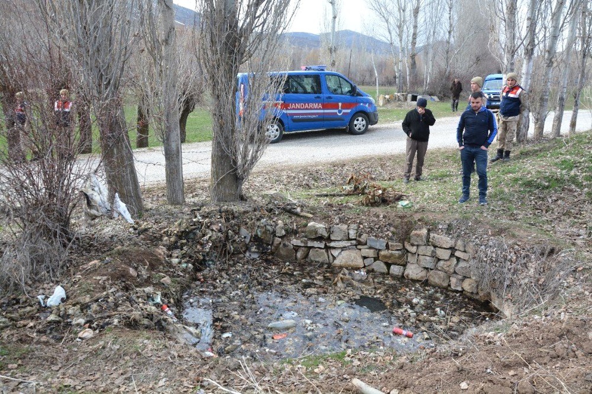 Su Kuyusuna Düşen İki Çocuk Hayatını Kaybetti