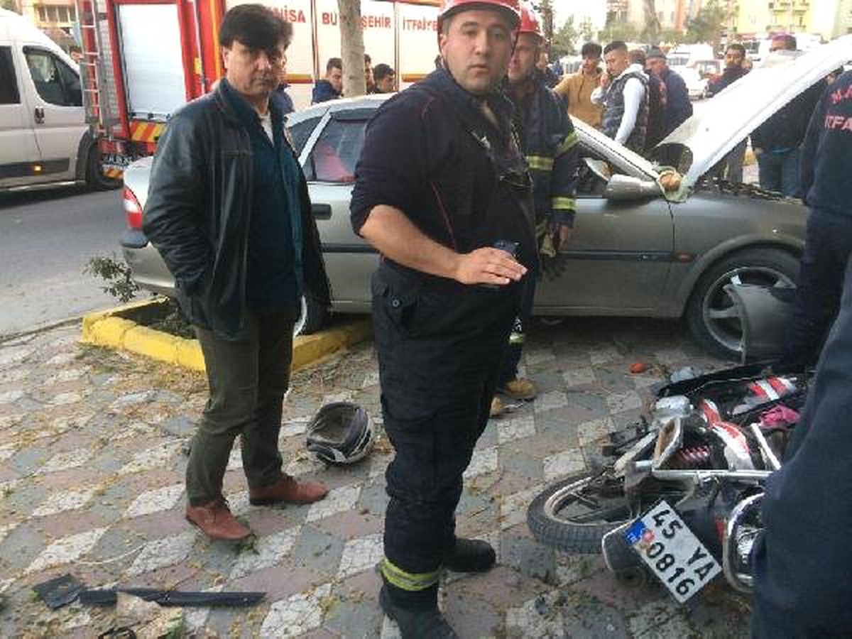 Takla Atan Otomobilden Fırladı, O Anlar Kameralara Yansıdı