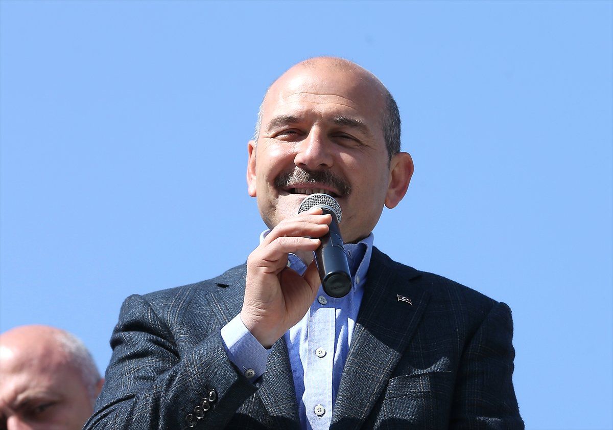 Teröristin Dağda Kafasını Eziyoruz"