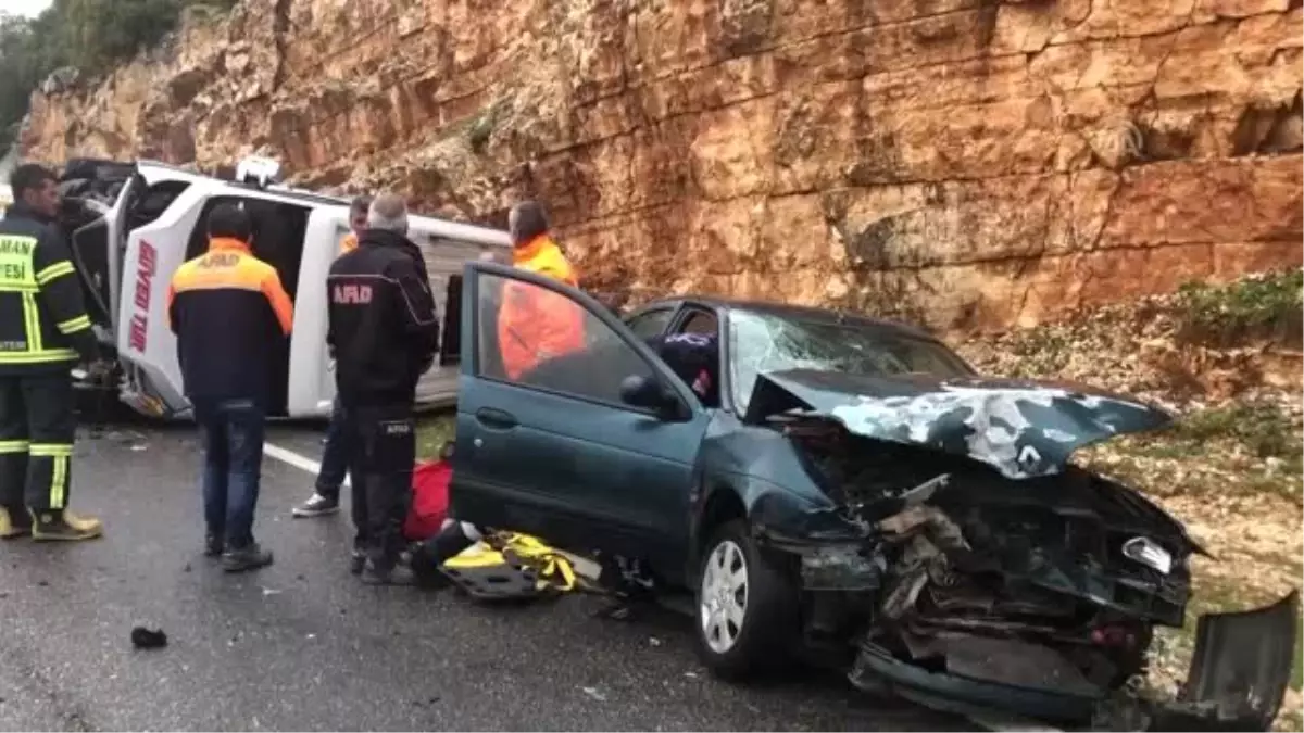 Adıyaman\'da Trafik Kazaları: 19 Yaralı