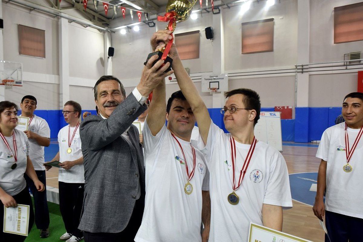 Bocce Turnuvası\'nda Kaybeden Olmadı