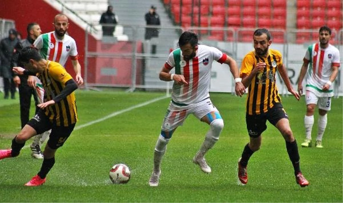 Diyarbekirspor - Bayburt İl Özel İdare Gençlik ve Spor: 0-2