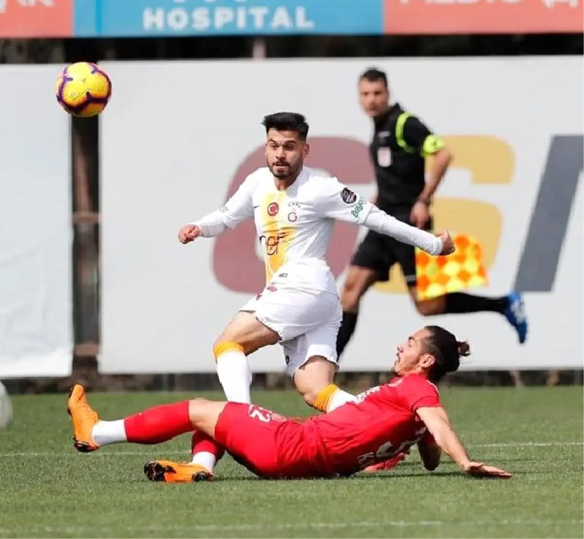 Galatasaray, Ümraniyespor\'u 3 - 2 Yendi