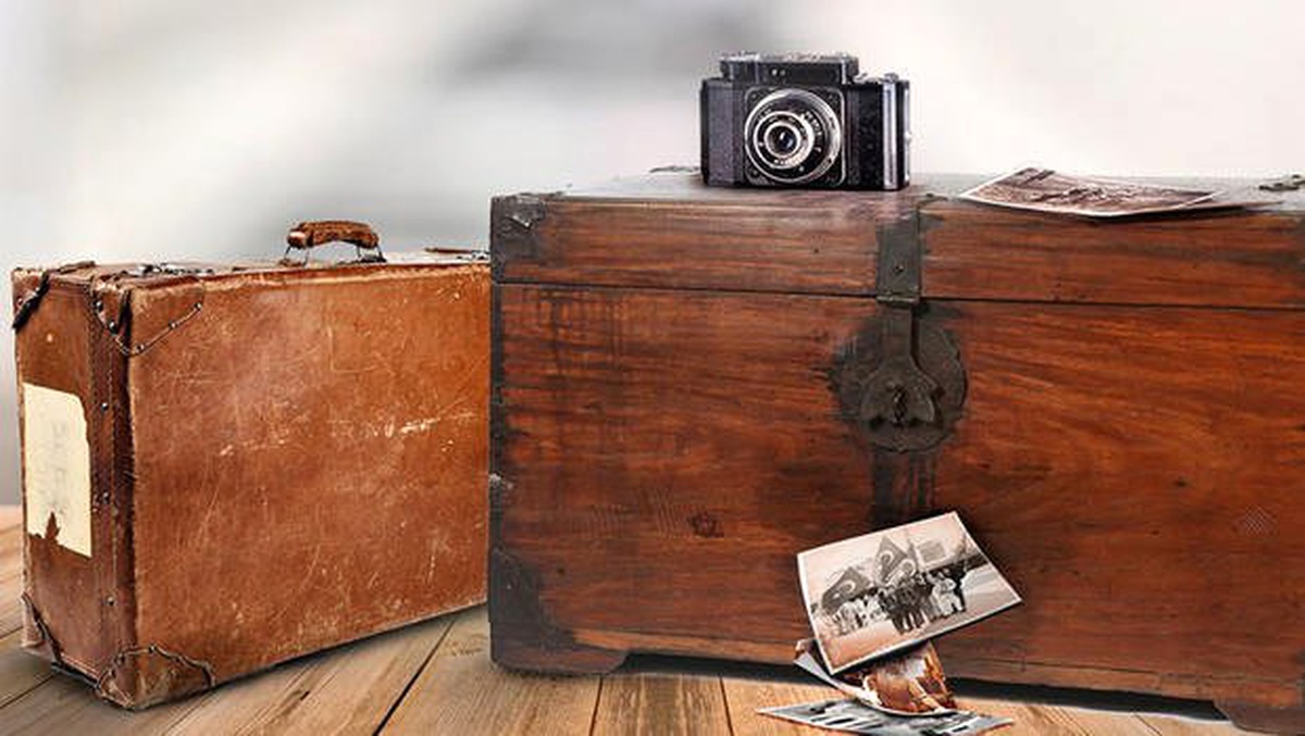 Gurbeçinin \'Sandıktaki Fotoğraflar\'ı Gün Yüzüne Çıkıyor