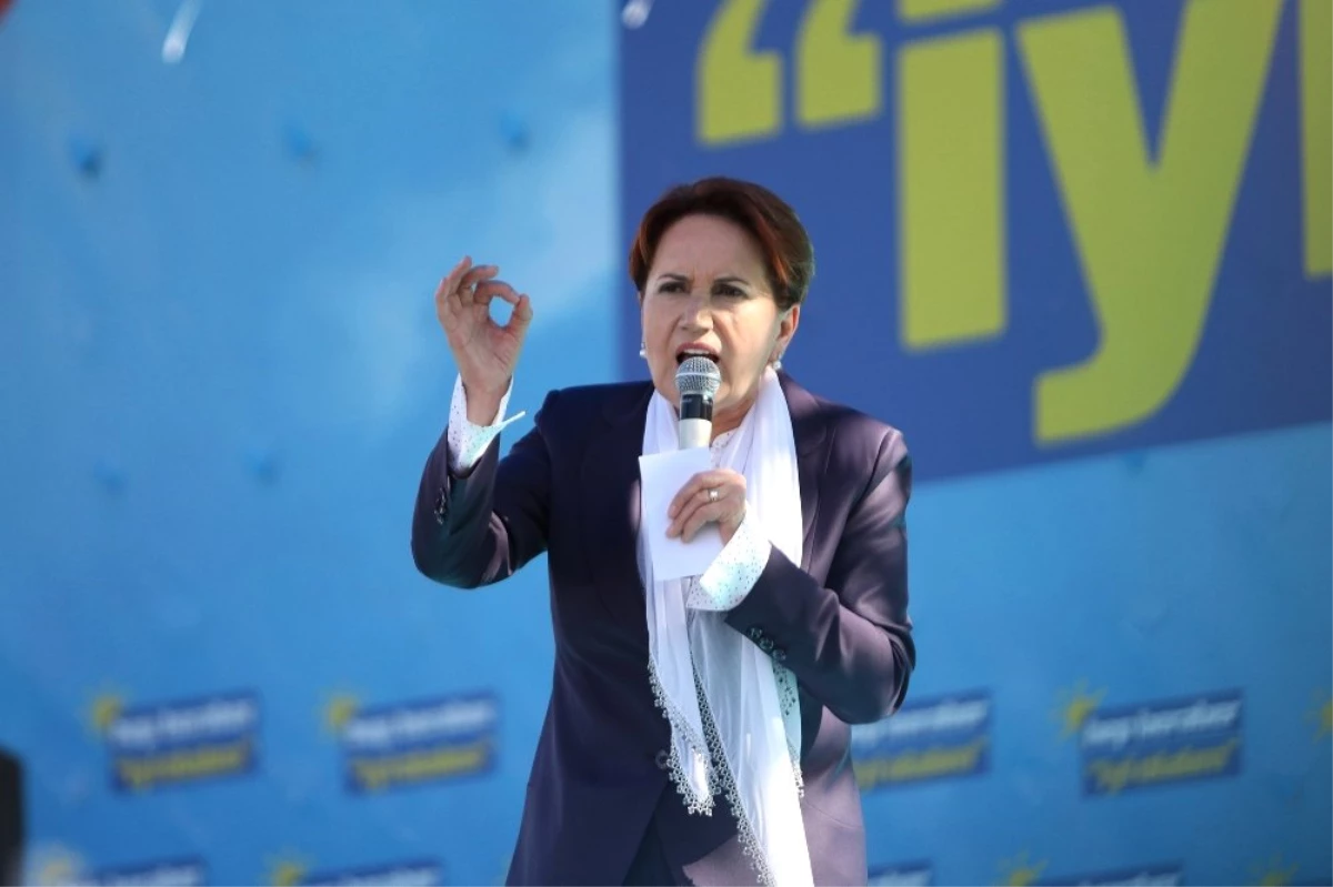 İyi Parti Genel Başkanı Akşener Mersin\'de Konuştu