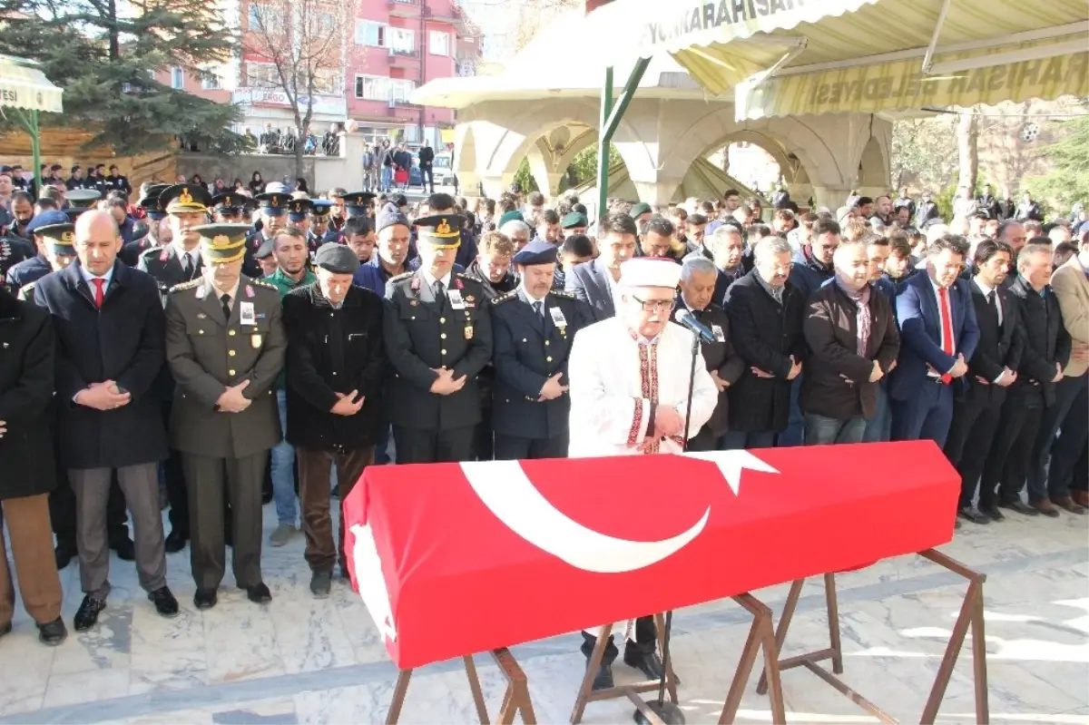 Kazada Hayatını Kaybeden Komando Son Yolculuğuna Uğurlandı