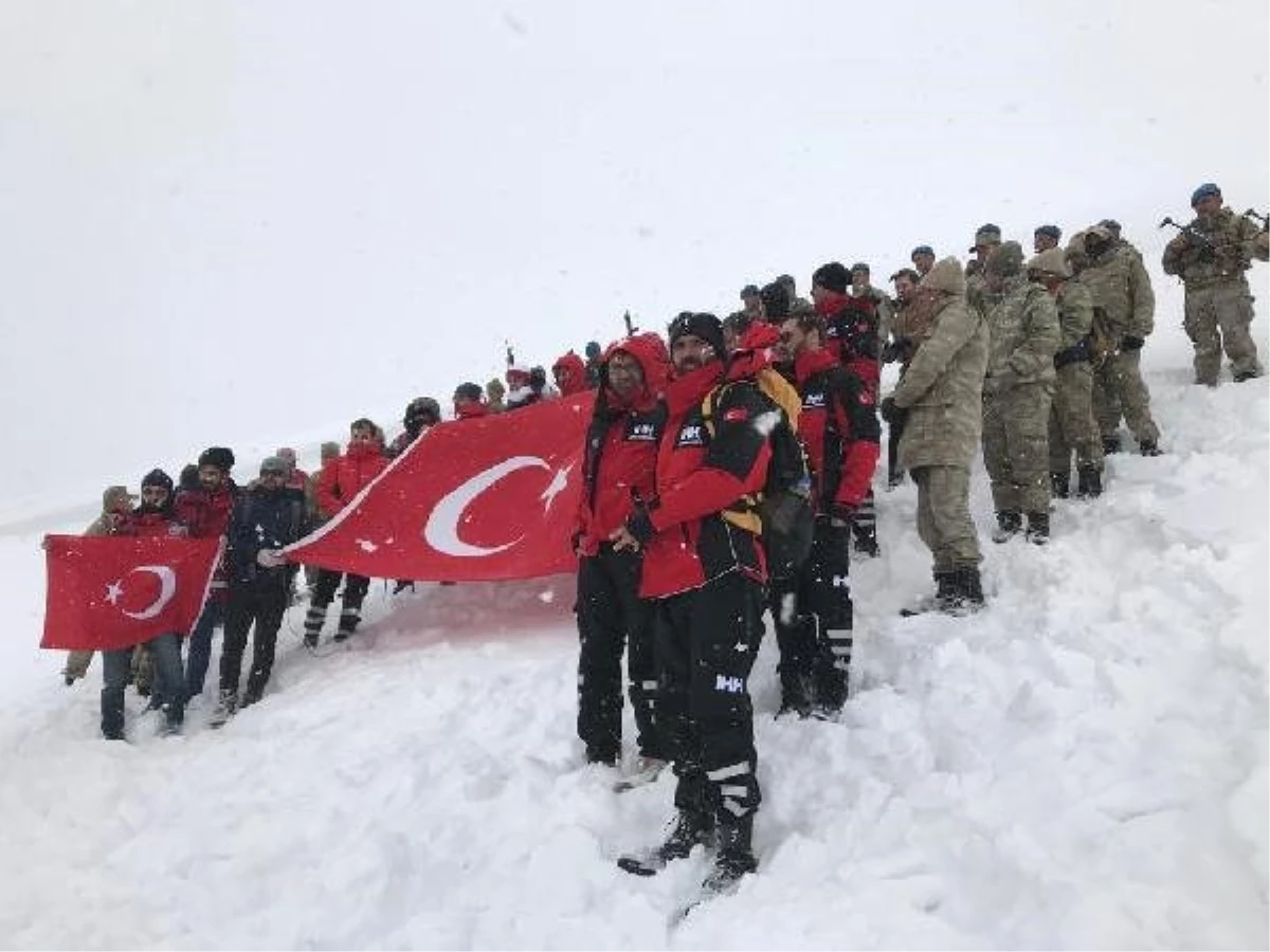 Keş Dağı\'nda Yazıcıoğlu\'nu Andılar