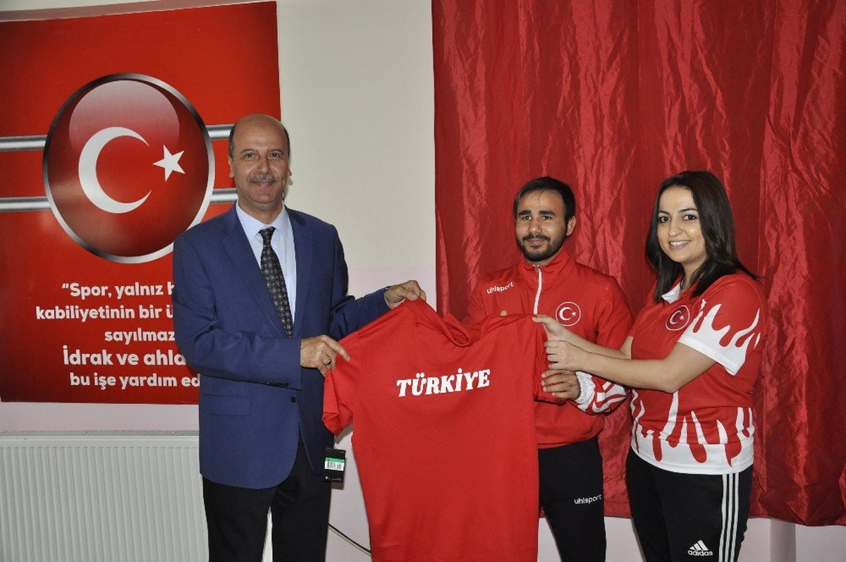 Şuhut Spor Eğitim Merkezi Törenle Açıldı