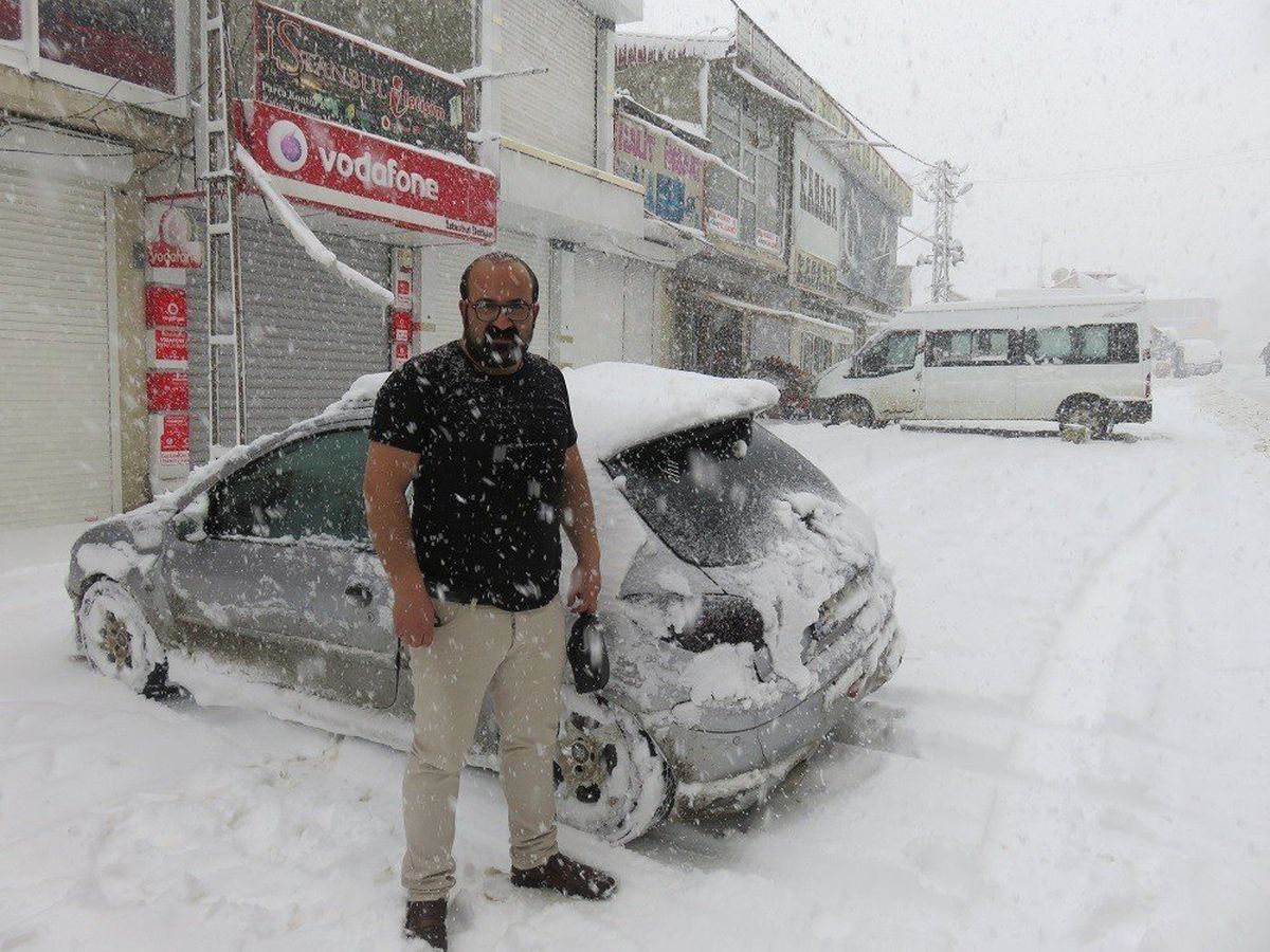 Başkale\'de Kar Esareti