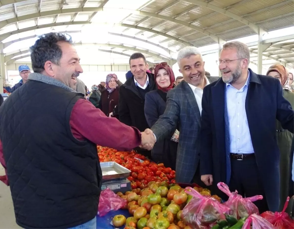 Başkan Çalışkan, Pazarcı Esnafını Ziyaret Etti