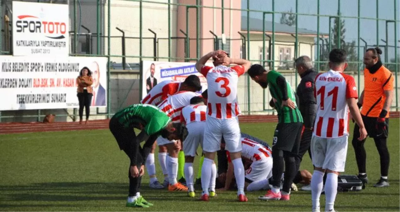 Dili Boğazına Kaçan Batuhan Ünal, Ölümden Döndü