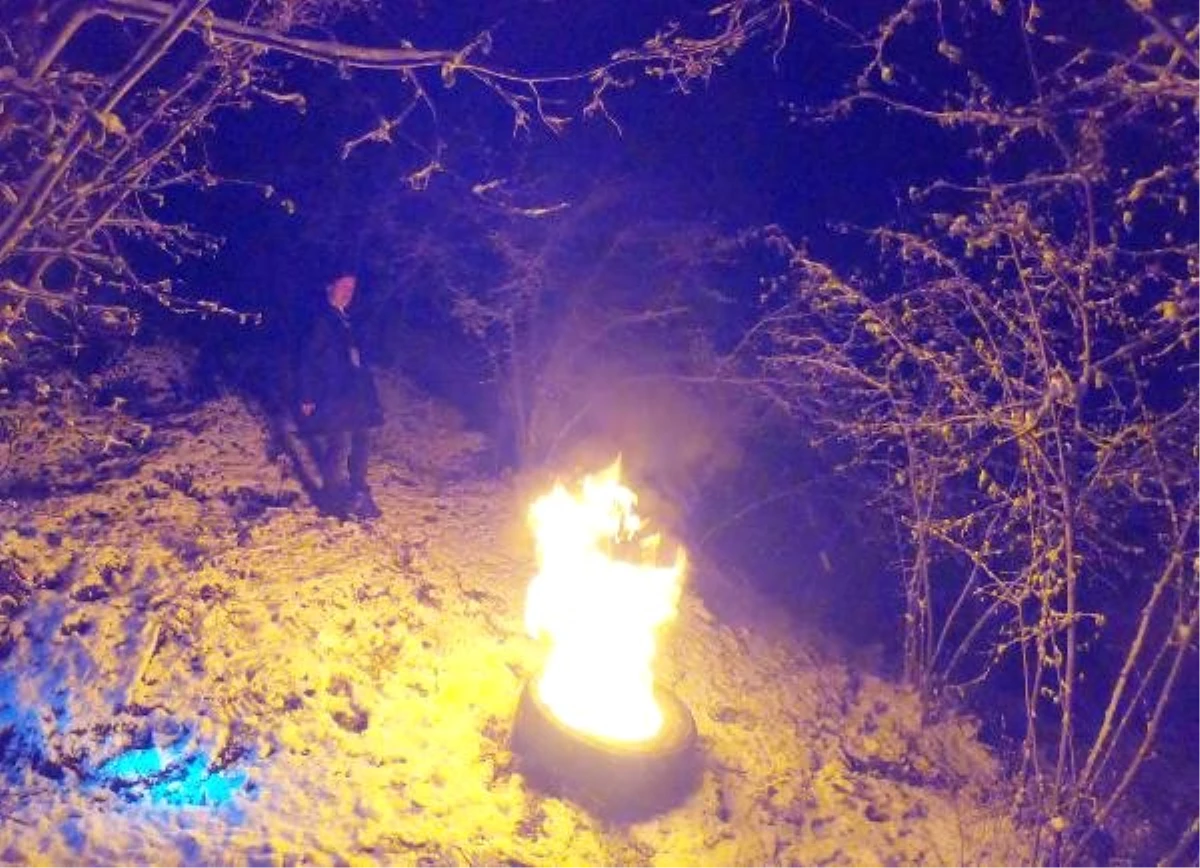 Fındık Üreticisi, Don Riskine Karşı Bahçelerde Ateş Yakıyor