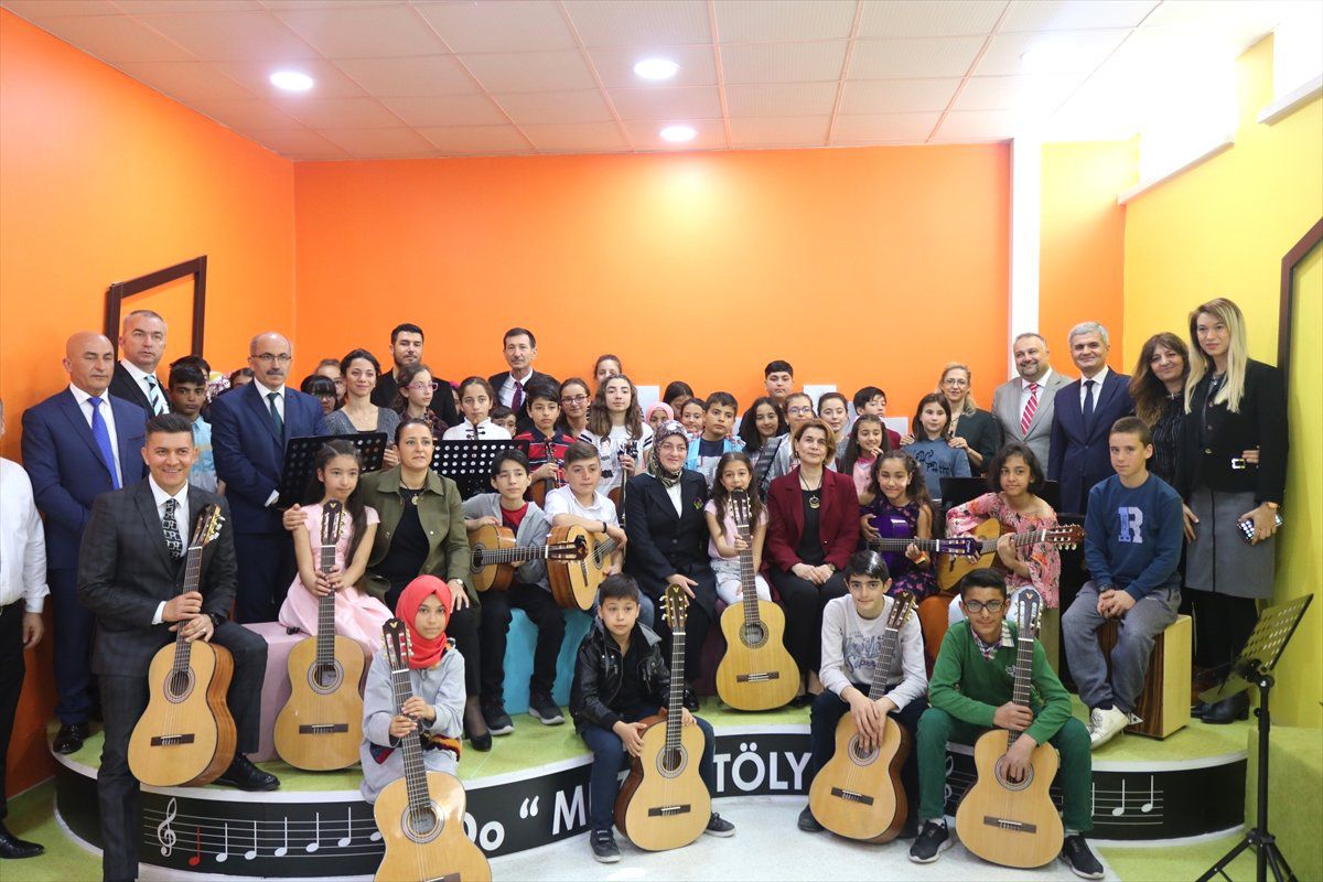 Gölbaşı\'nda "Do Müzik Atölyesi" Açıldı