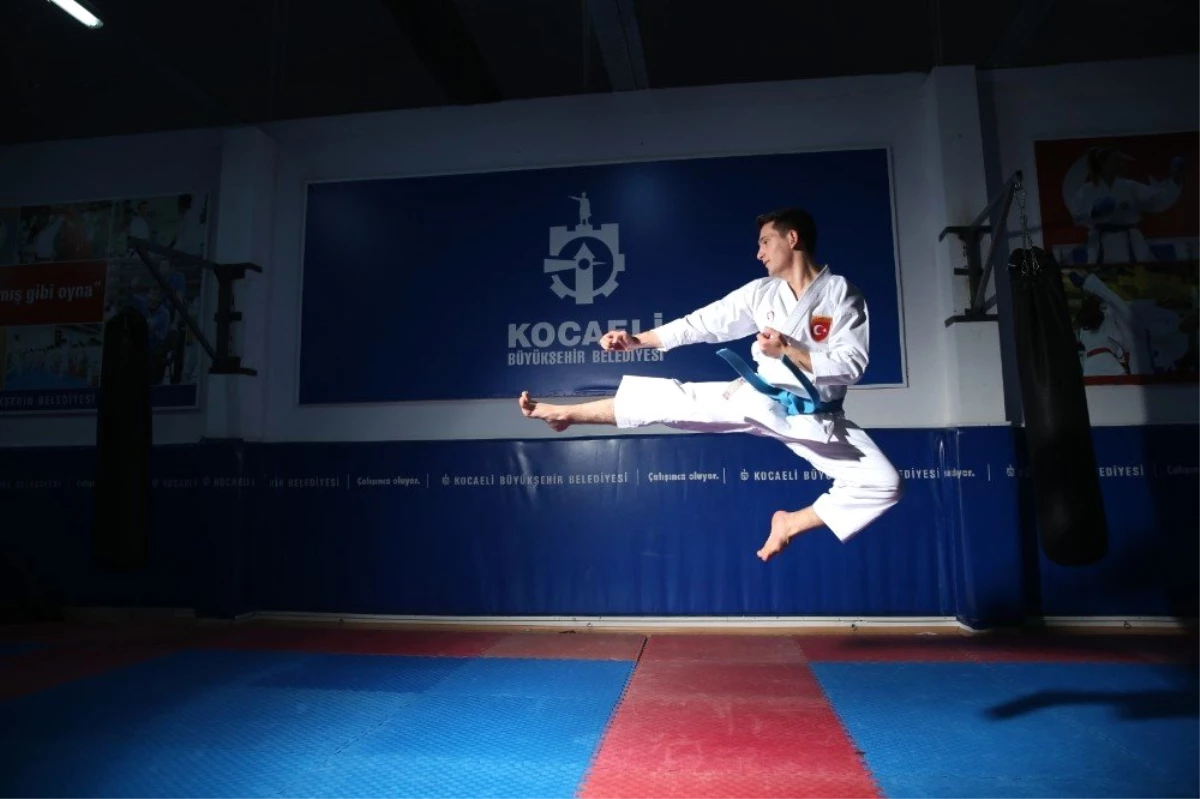İşitme Engelli Karateci, Tarih Yazmak İstiyor