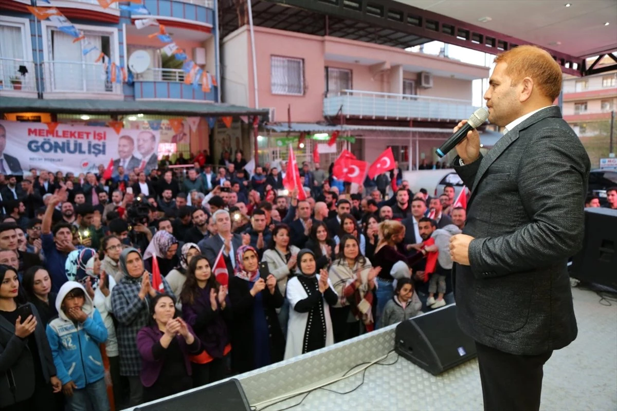 Oy Verseniz de Vermeseniz de Hizmete Doyacaksınız"