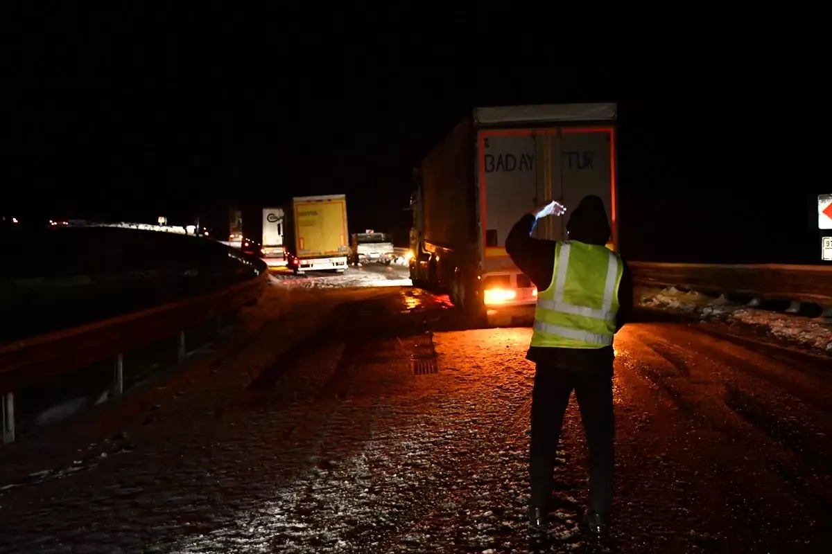 Tendürek Baharda da Geçit Vermiyor