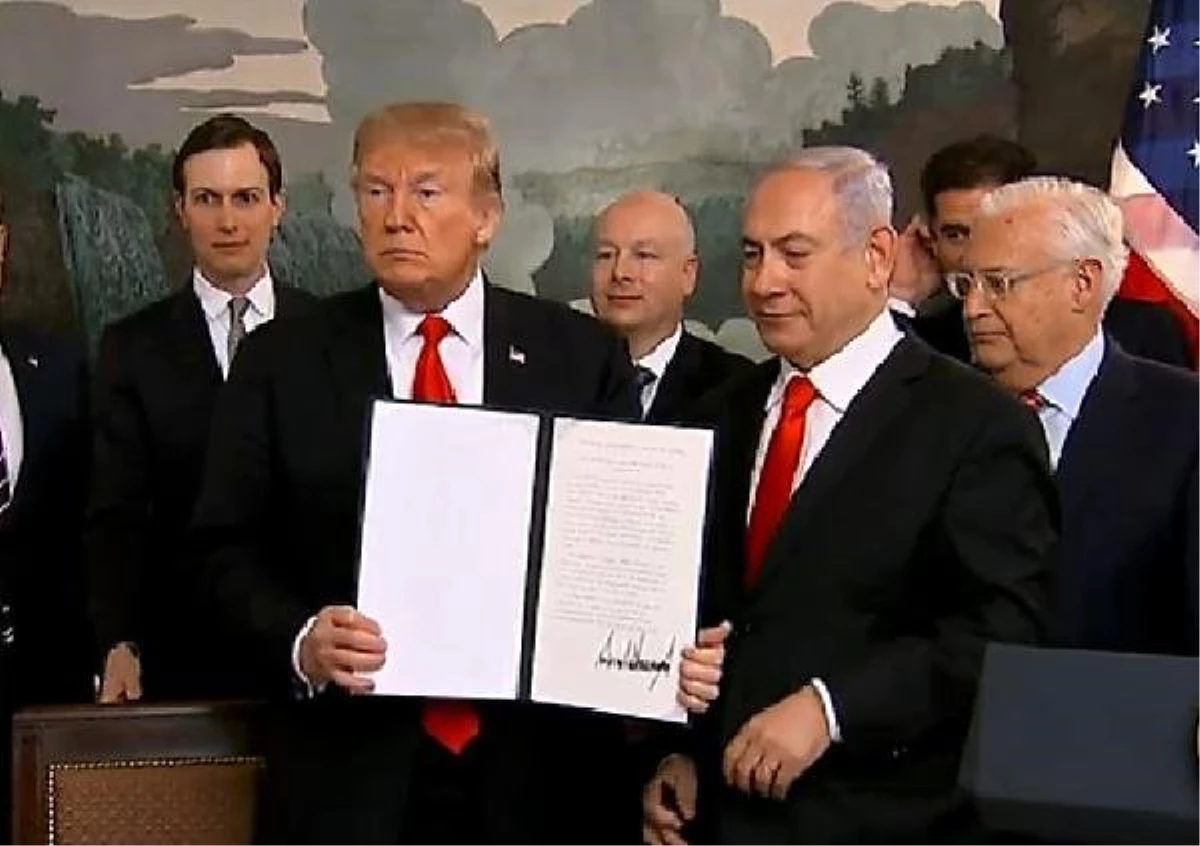 Trump, \'Golan Tepeleri\'ne Dair Kararnameyi İmzaladı