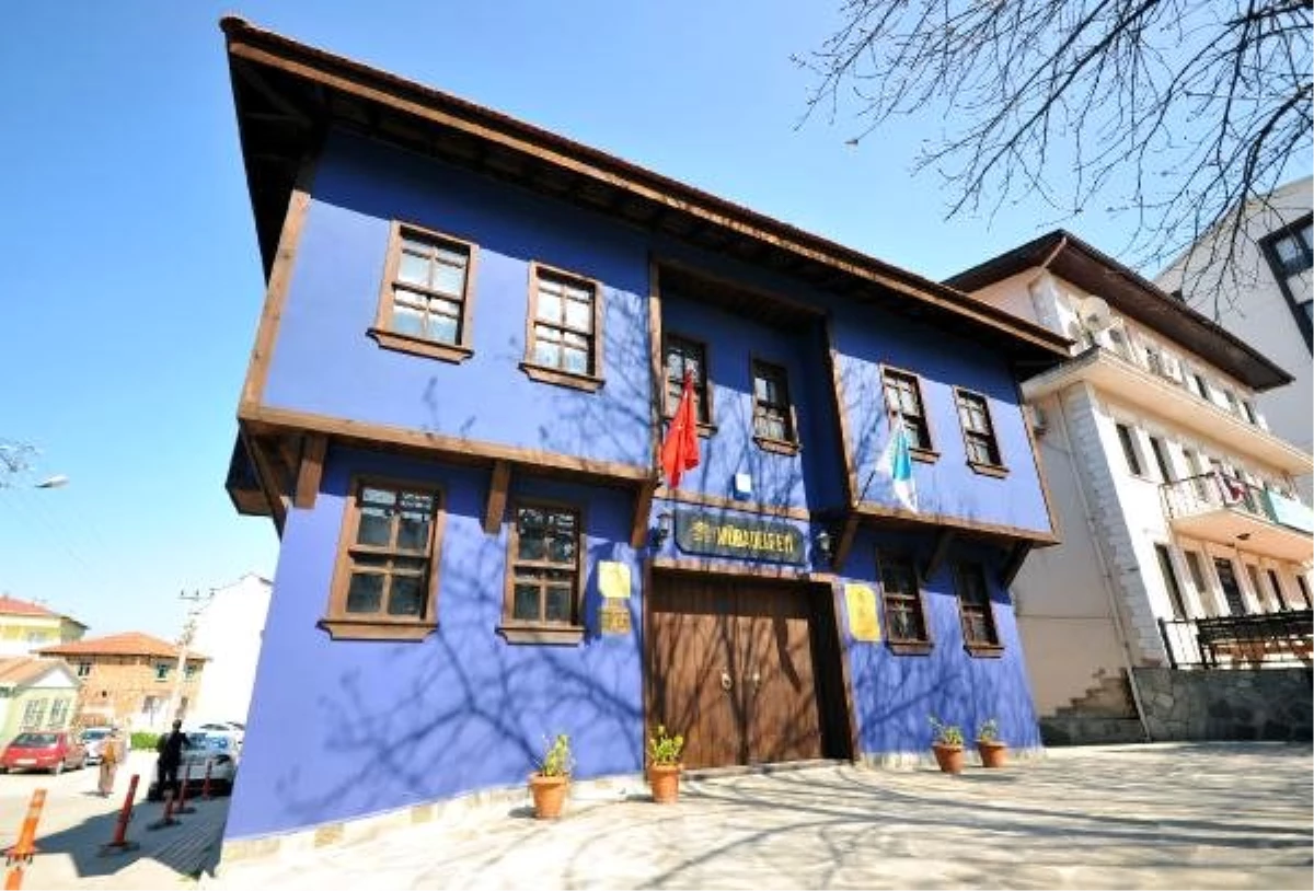 Türk Mübadilleri Kültürlerini \'Mübadele Evi\'nde Yaşatıyor