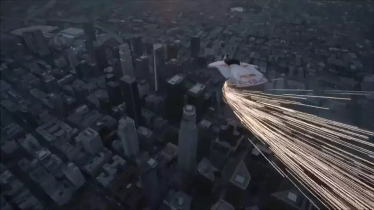 Video: Los Angeles Semalarında İnsan Meteorlar Kaydı