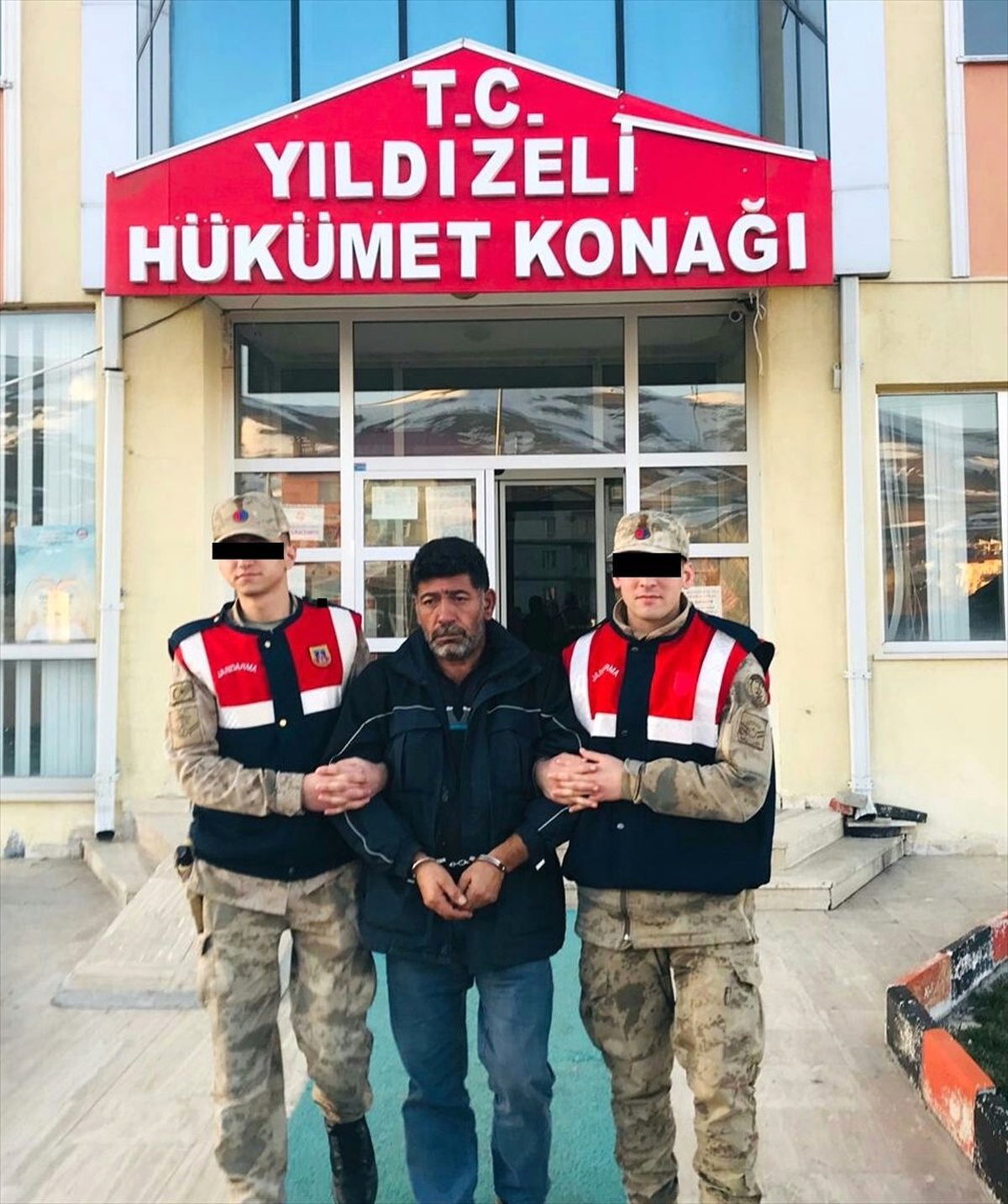 10 Ayrı Suçtan Aranan Hükümlü Tutuklandı