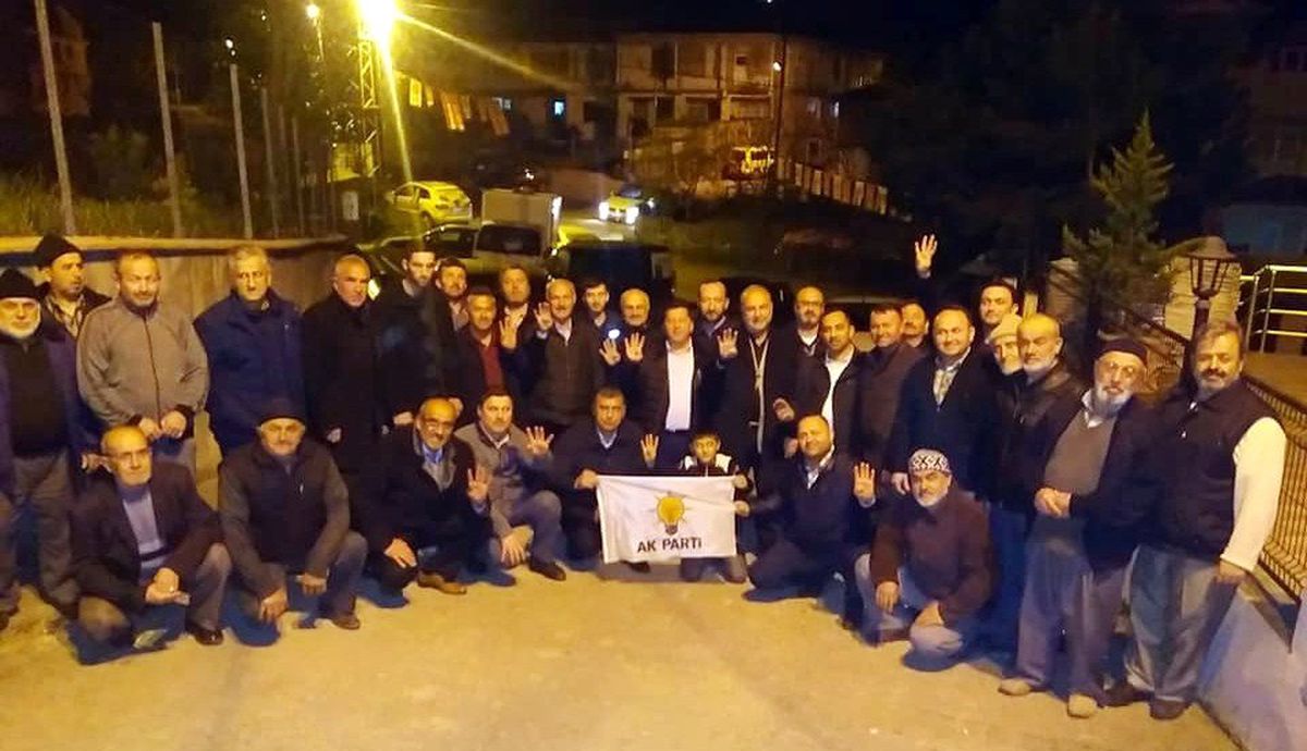 Alaplı\'da 25 Kişi AK Parti\'ye Katıldı