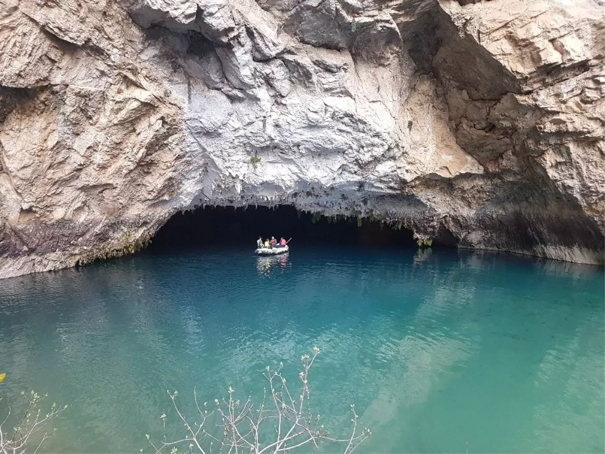 Altınbeşik Mağarası Yolu Yenileniyor