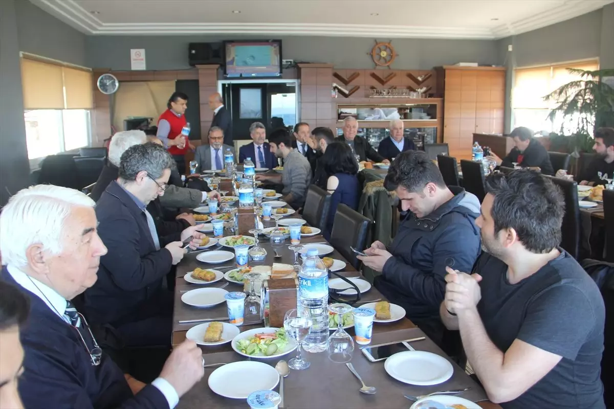 Belediye Başkanı Ergül\'den Basın Mensuplarına Veda