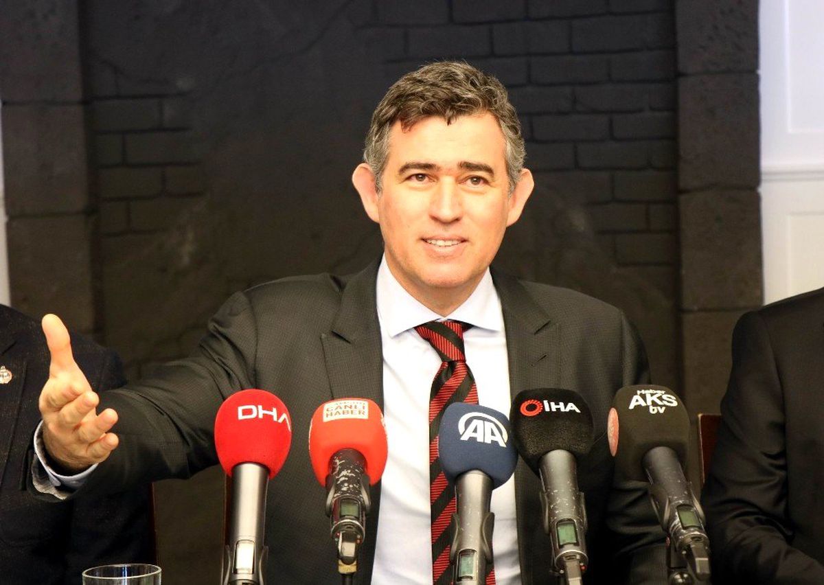 Feyzioğlu: "Komiser Yardımcıları Fbı\'daki Gibi Hukuk Mezunlarından Alınabilir"