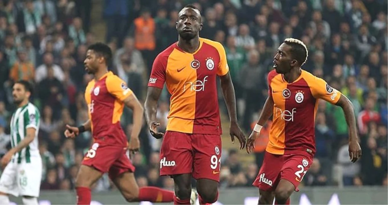 Galatasaray\'da Mbaye Diagne Milli Maçta Sakatlandı!