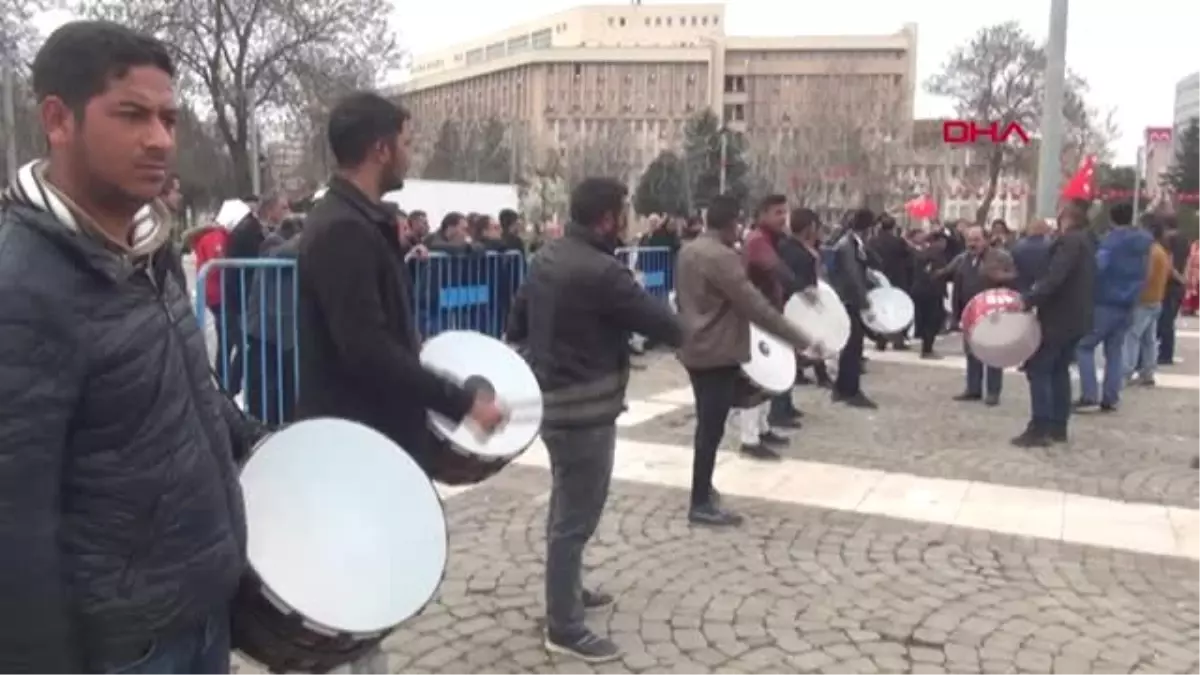 Gaziantep Bağımsız Adaydan Davul-zurnalı Miting