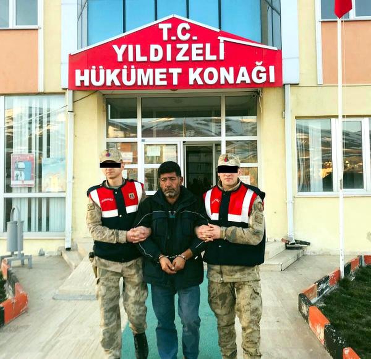 Hakkında 82,5 Yıl Hapis Cezası Bulunan Hükümlü Köyde Yakalandı