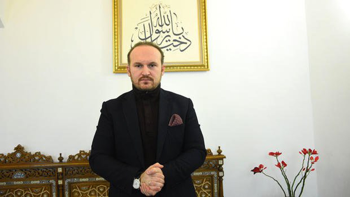 Müslüman Eleştirince Siyasal İslamcı Olarak Damgalanıyor\'