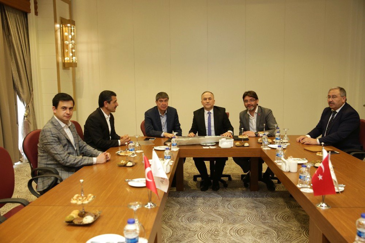 Ömer İşlek\'ten Korkuteli\'ne "Doğal Gaz" Açıklaması