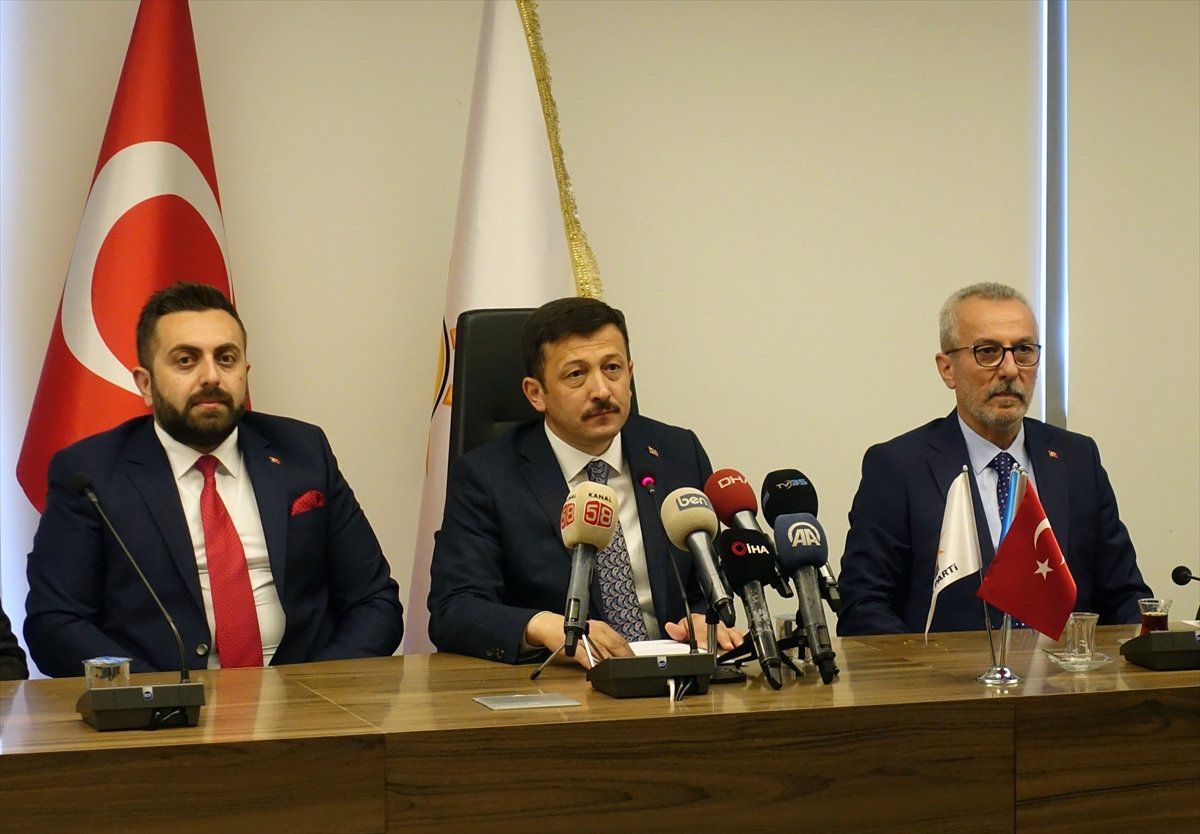 Seferihisar\'da Belediye Arazileri Değerinin Altında Satıldı"
