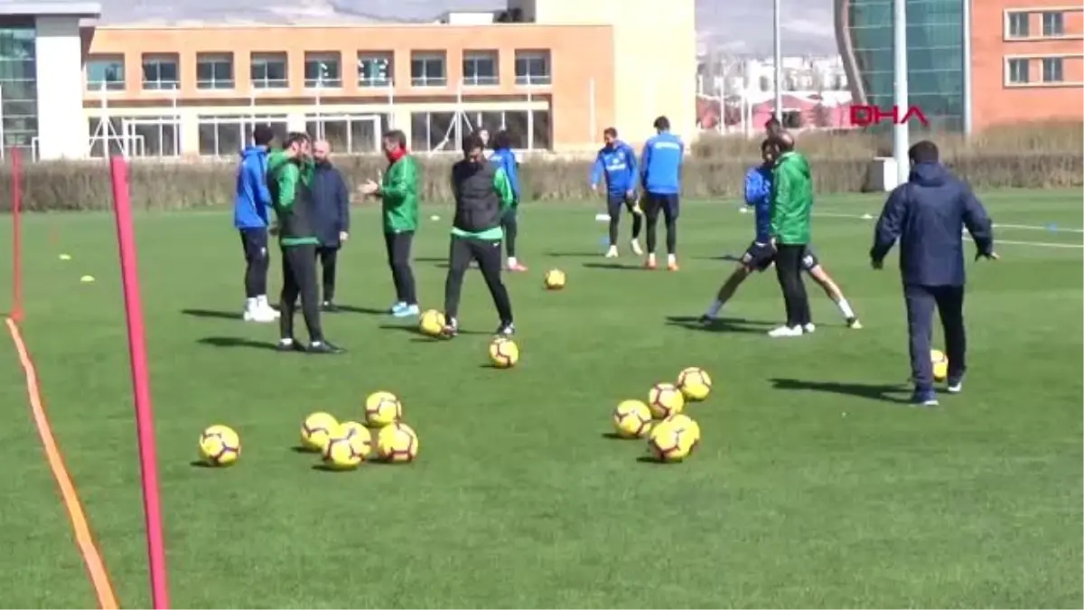 Spor Hikmet Karaman Milli Gururu Şenol Güneş ile Getirdiler