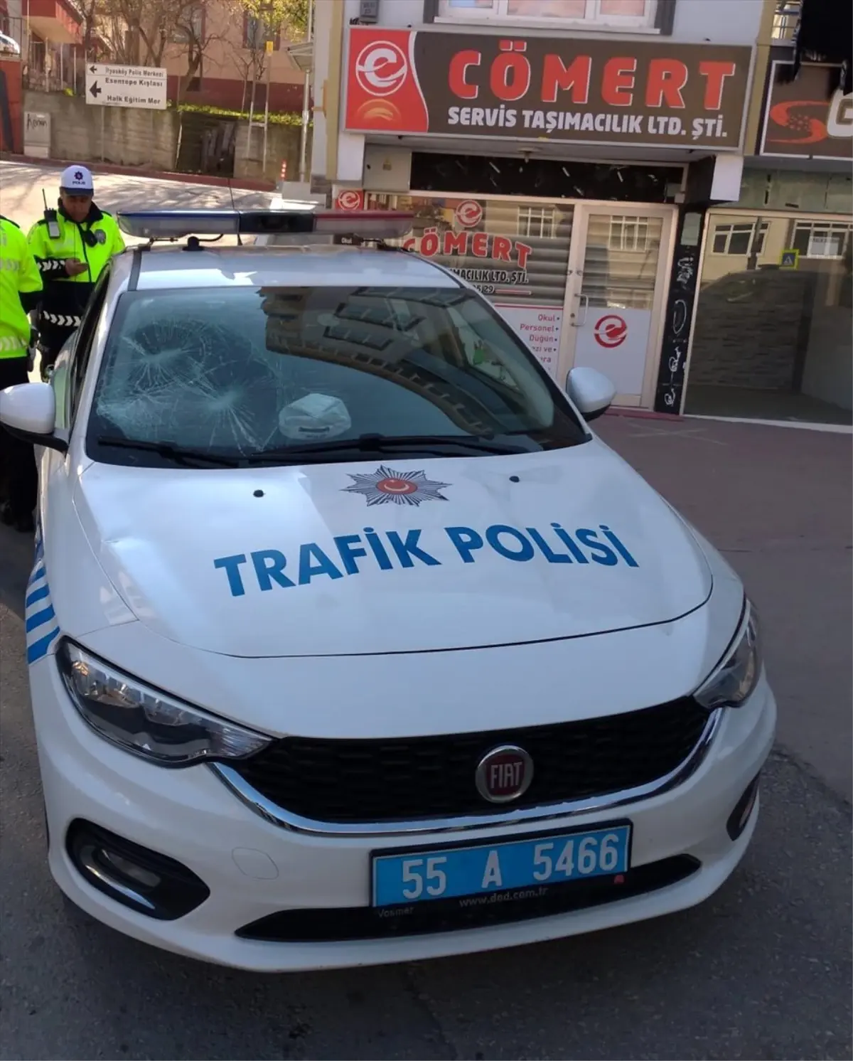 Uygulama Yapan Trafik Polislerine Saldırı