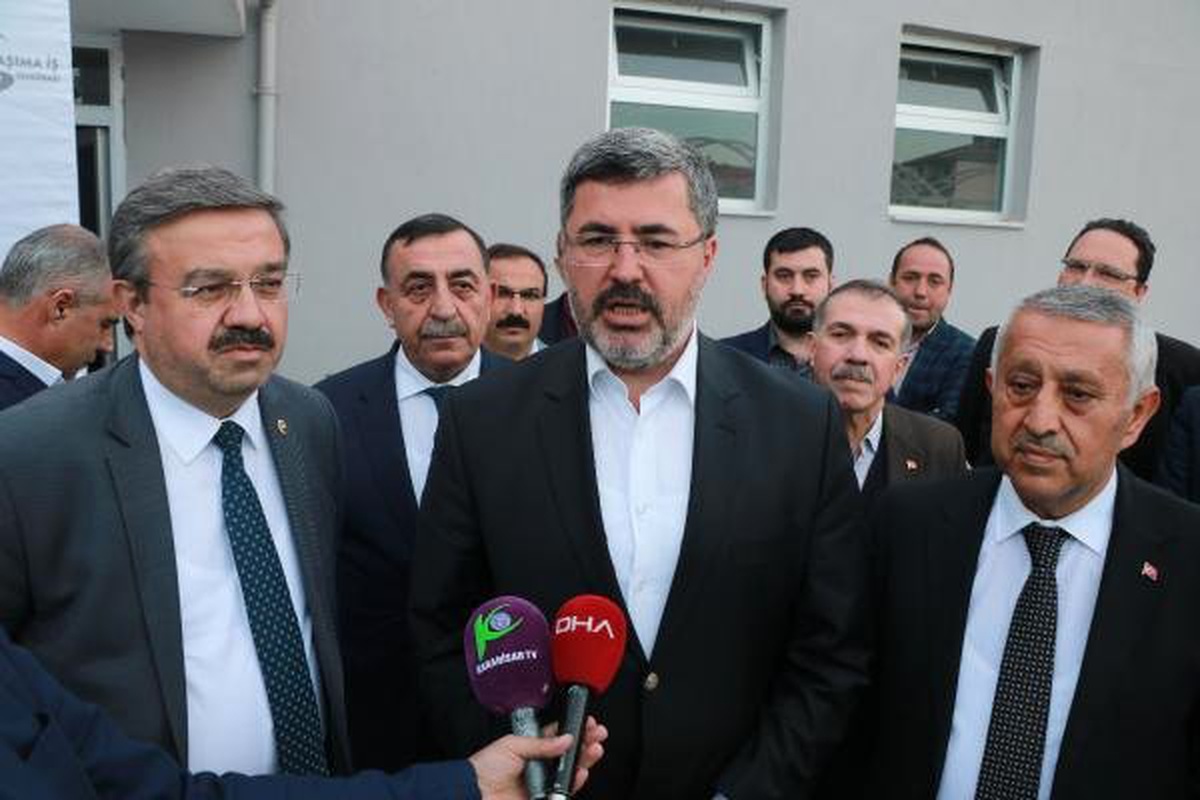 AK Parti\'li Özkaya: Terörden Kaynaklı Beka Sorunumuz Var