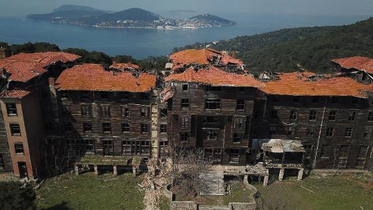 Büyükada Rum Yetimhanesi Havadan Fotoğraflandı