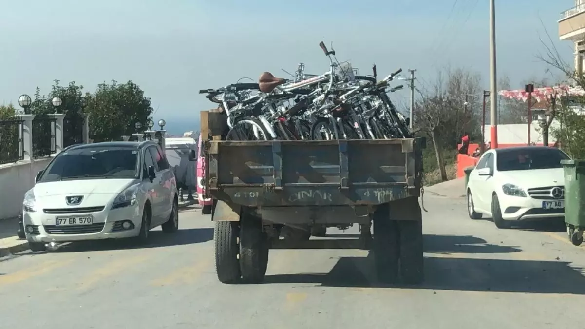 CHP\'li Yalova Belediyesi\'nde Skandal...bakanlığın Hibe Bisikletlerine Kendi Adaylarının İsmini...