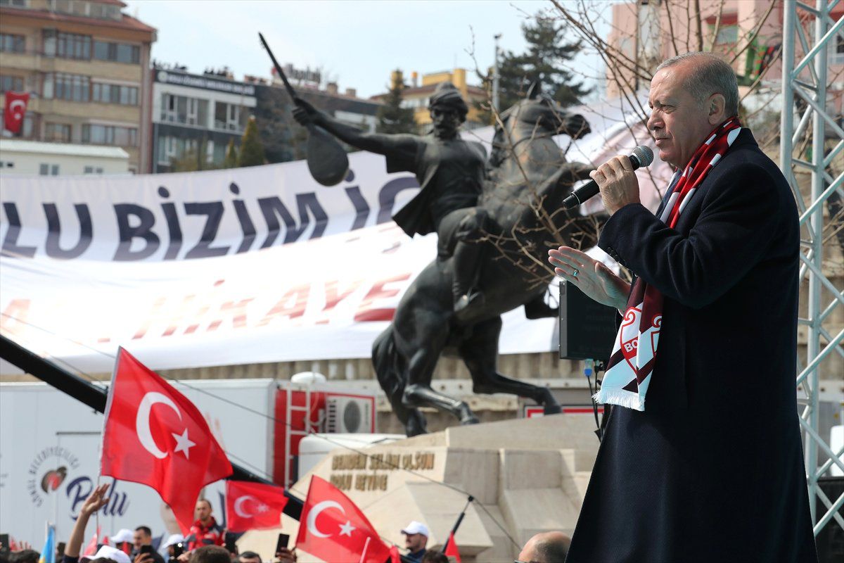 Cumhurbaşkanı Erdoğan: "Bay Sezai\'nin Küstahlıklarını Sineye Çeken, Bölücülere Boyun Büken Birisi...