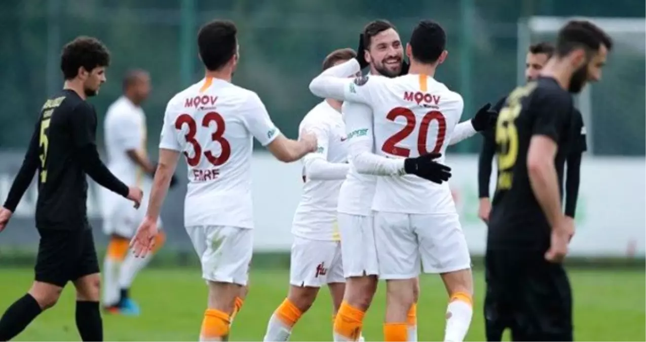 Galatasaray, Hazırlık Maçında İstanbulspor\'u 2-0 Mağlup Etti