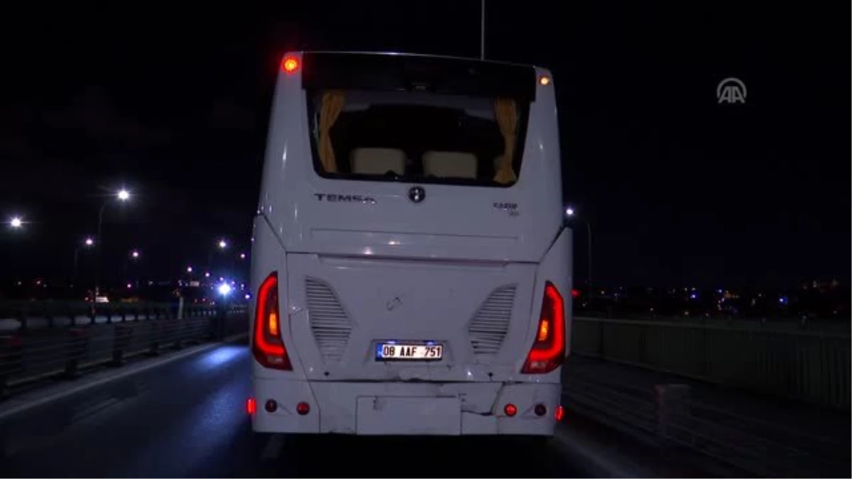 Haliç Köprüsü\'nde Zincirleme Otobüs Kazası - İstanbul