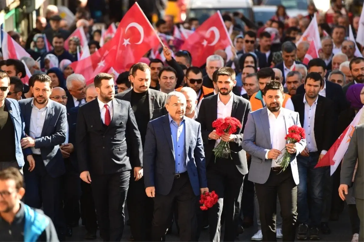 İsmail Erdem: "Ataşehir\'de Gönüller Değişim İçin Birleşti, Gönüller Yapmaya Geliyoruz"