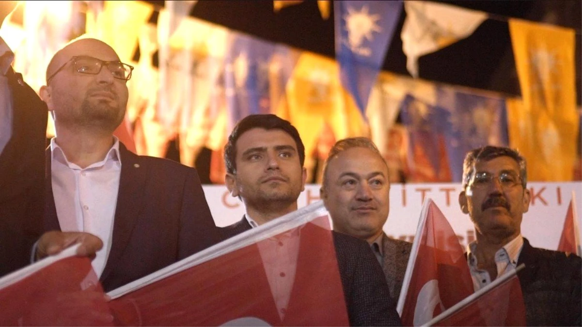 Kritik Büyükşehirde İYİ Parti\'den 300 Kişilik Grup, Cumhur İttifakı\'na Katıldı