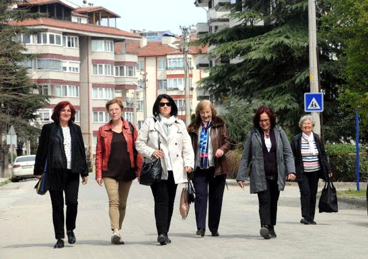 Kadın Muhtar Adayının, Tüm Azaları da Kadın
