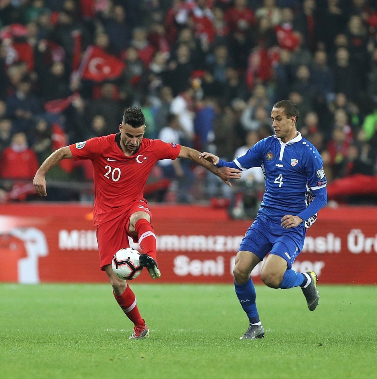 Kayserispor\'da Milliler Dönüyor