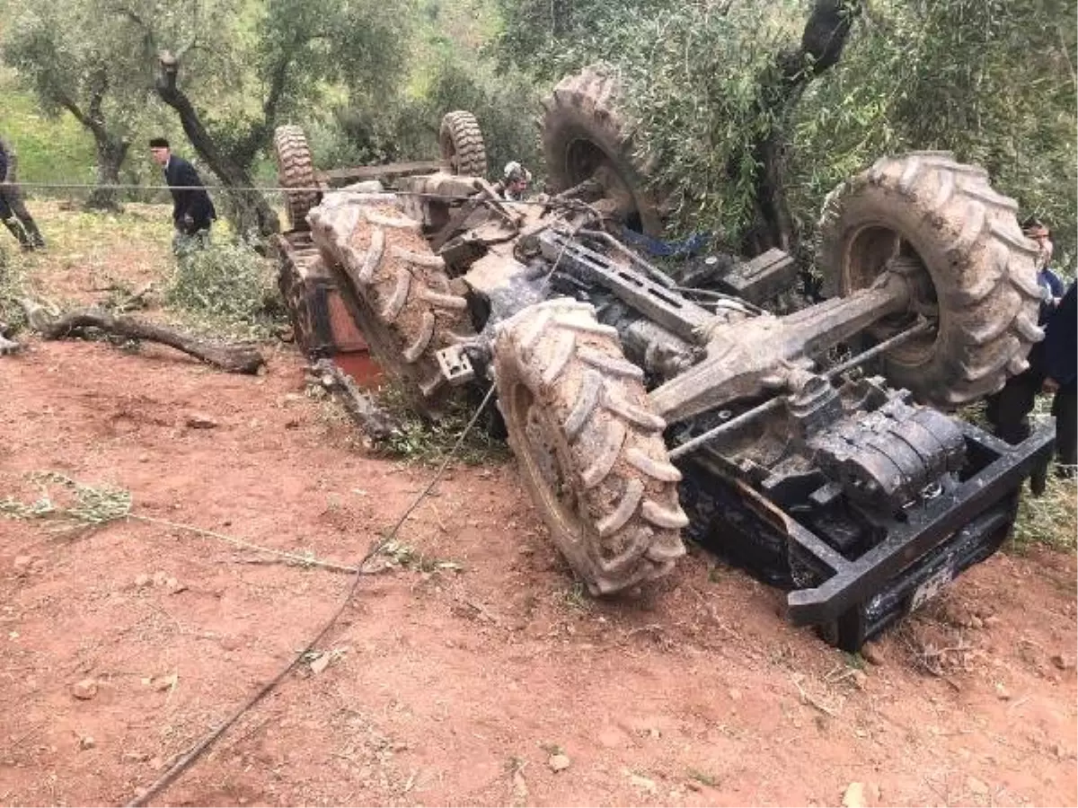 Kilis\'te Devrilen Traktörün Sürücüsü Öldü